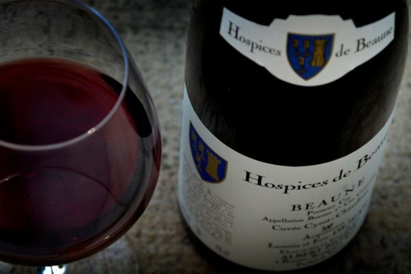 vente-des-vins-hospices-beaune.com